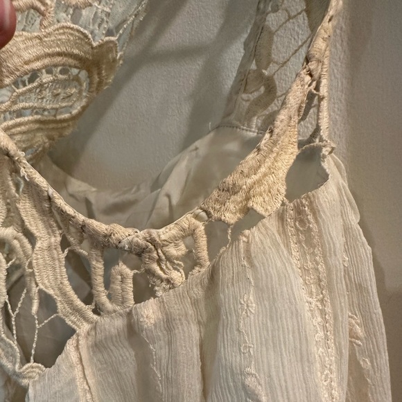 Vintage boho camisole with crochet top and flowy bottom. No size tag. - Picture 9 of 15